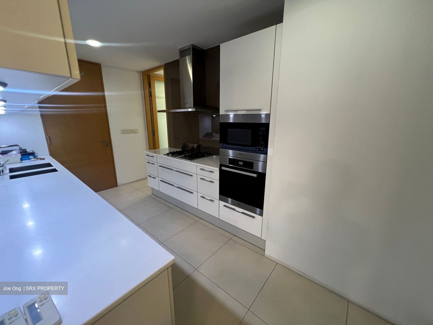 Urban Suites (D9), Condominium #540624701